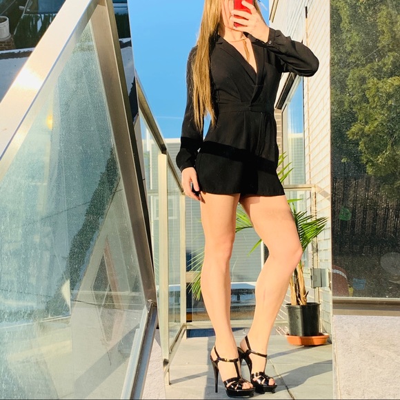 Forever 21 Long Sleeves V-Neck Black Classy Romper - Picture 7 of 15